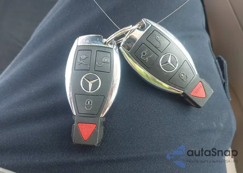 2019 Mercedes-Benz Glc 300 4Matic from USA, damaged, VIN WDC0G4KB5KF568675